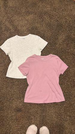 Two shirts in the colors purple and grey
