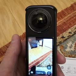 Insta360 X4 