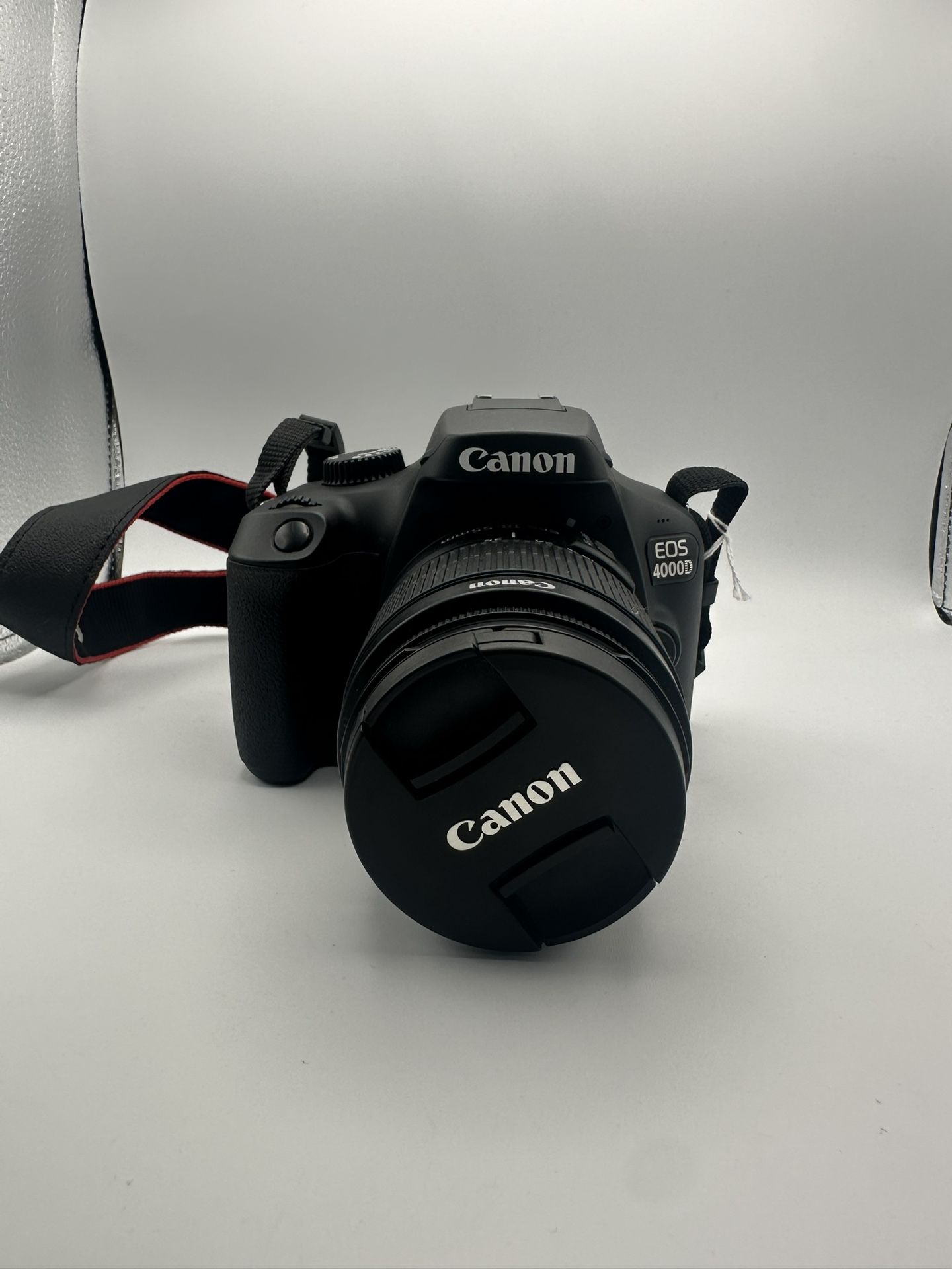Canon EOS 4000D DSLR w/ 18-55mm Lens