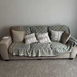 couch set 