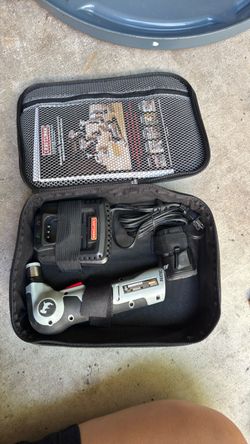 Auto hammer tool