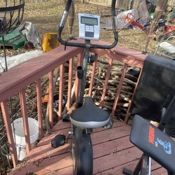 gim  stuf    walkers , Bicycles, Exercise Bench, Olympic Bar