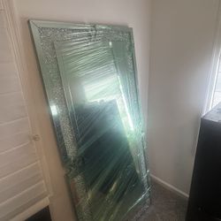 Like New Mirror 