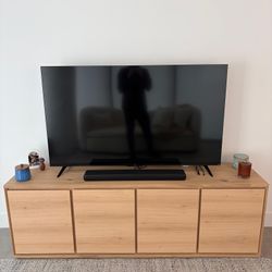 Media Console 