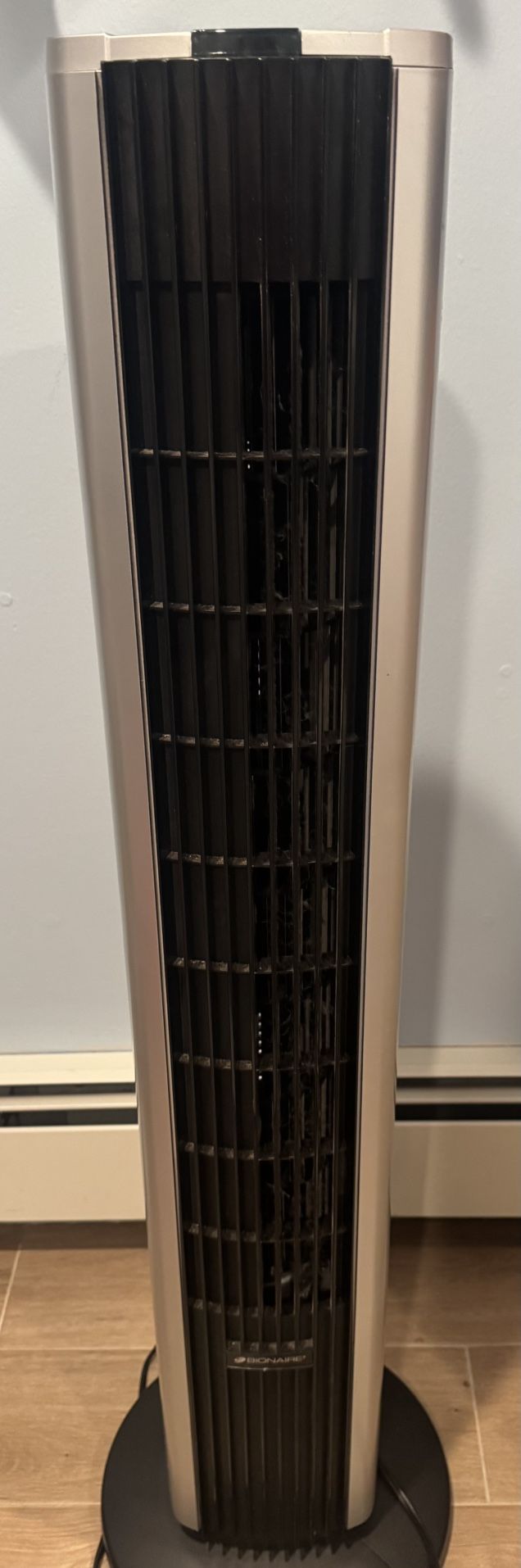Bionaire BTF4002 Tower Fan.  No remote! 