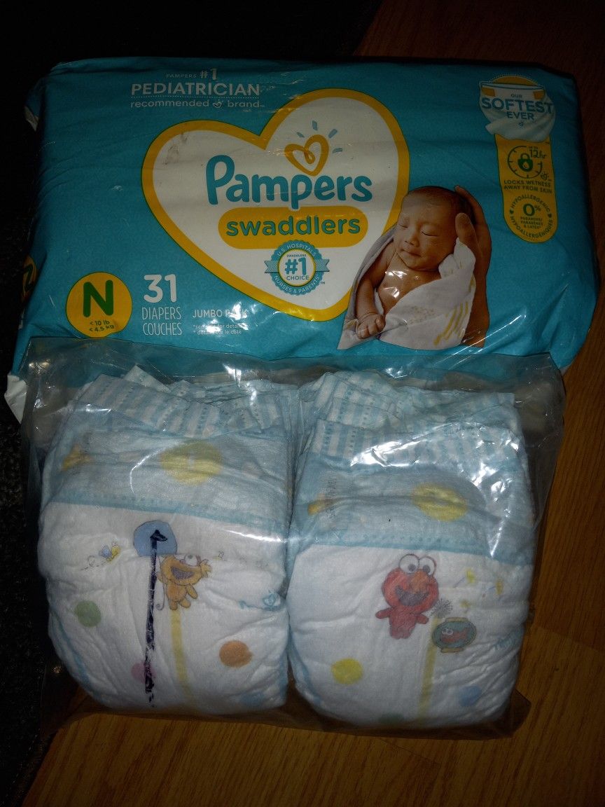 Pampers Swaddlers Newborn & Size 1