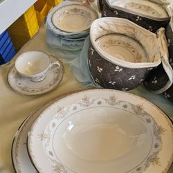 Sango Fine China Serves 8