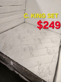 CALIFORNIA KING  SET === 》》 $249  *( MATTRESS AND BOX SPRING  )