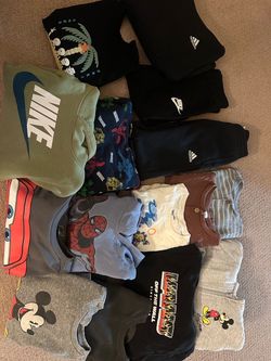 Boys 4/5T clothe bundle