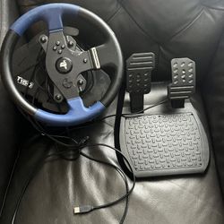 PS4 Thrustmaster 