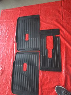 Tesla 2nd row model year all weather mats