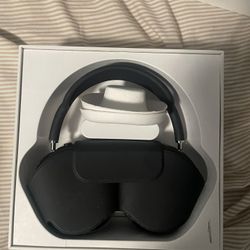 AirPods Pro Max
