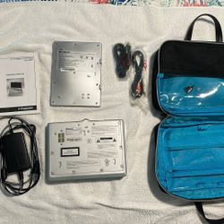 Polaroid 8” Portable DVD Player With Carrying Case 