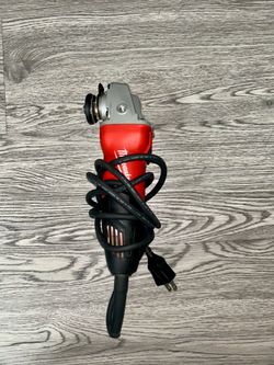 Milwaukee Angle Grinder (missing shield)