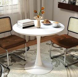 31.5” Small Round Dining Table