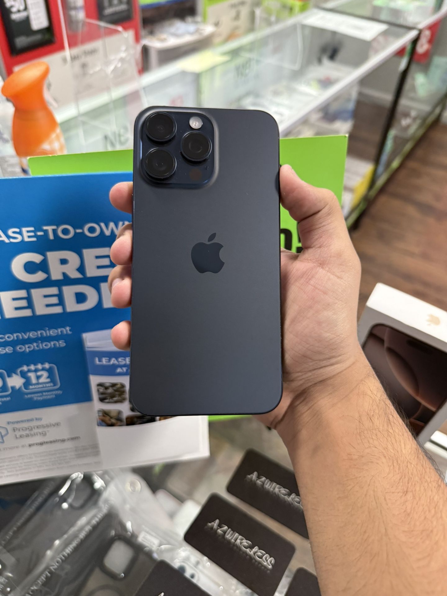 iPhone 15 Pro Max 256GB Unlocked