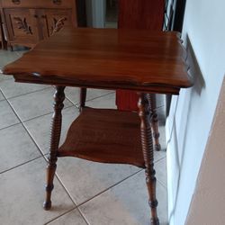Antique Parlor Table Approximately 24x24x29
