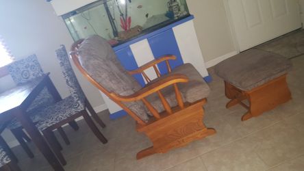 Rock chair good condition