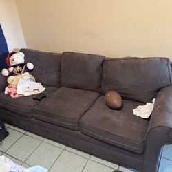 Couch With Fold Out Bed