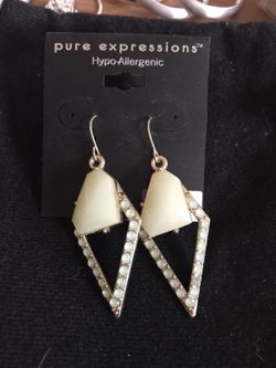 Light mint green Hypo Allergenic Earrings