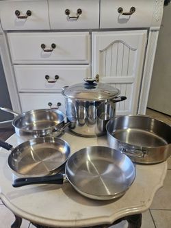 Olla 22QT 3 Capas Pezada y sartenes no tienen tapa super Offerta  $150