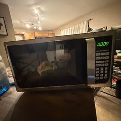 Hamilton Beach Microwave 