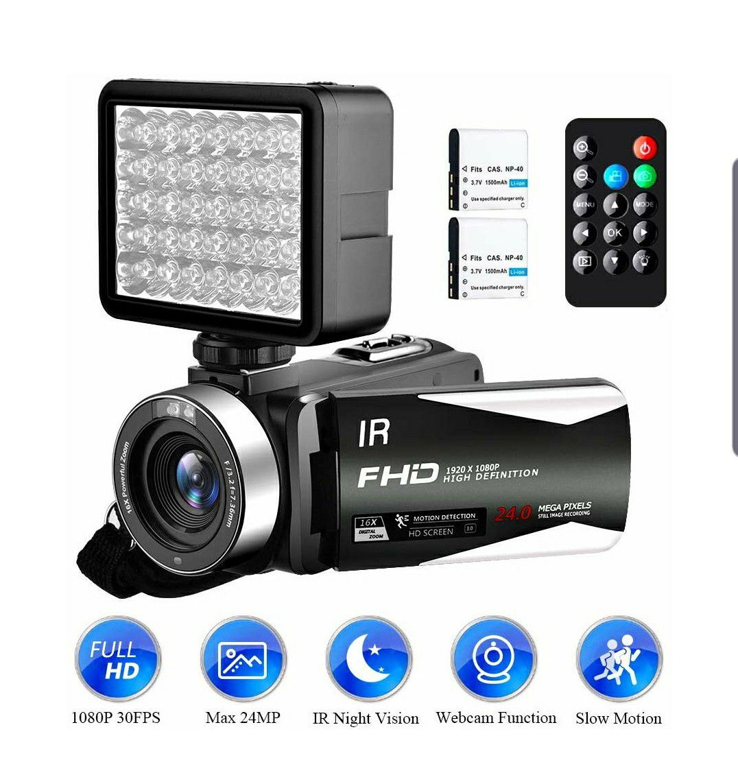 Camera/Camcorder, FHD, Night Vision Vlogging Camera 18x Zoom NEW ½ RETAIL