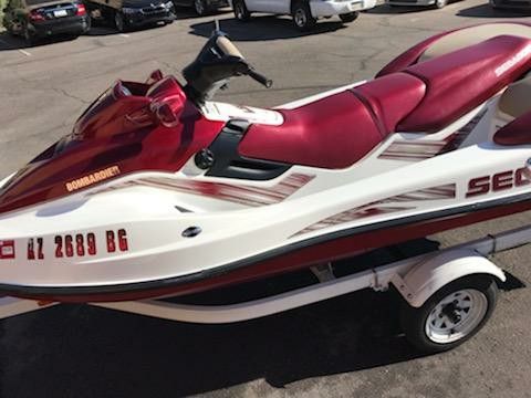 2000 Seadoo LRV 4 seater Very low hours