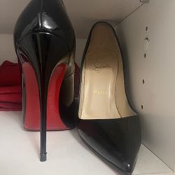 Christian Louboutins So Kate size 37 