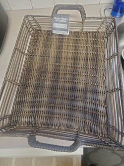 Better homes and garden large serving tray 15$