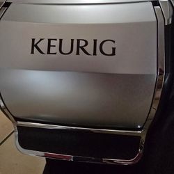 KEURIG COFFEE MAKER.  COMMERCIAL  OFFICE 