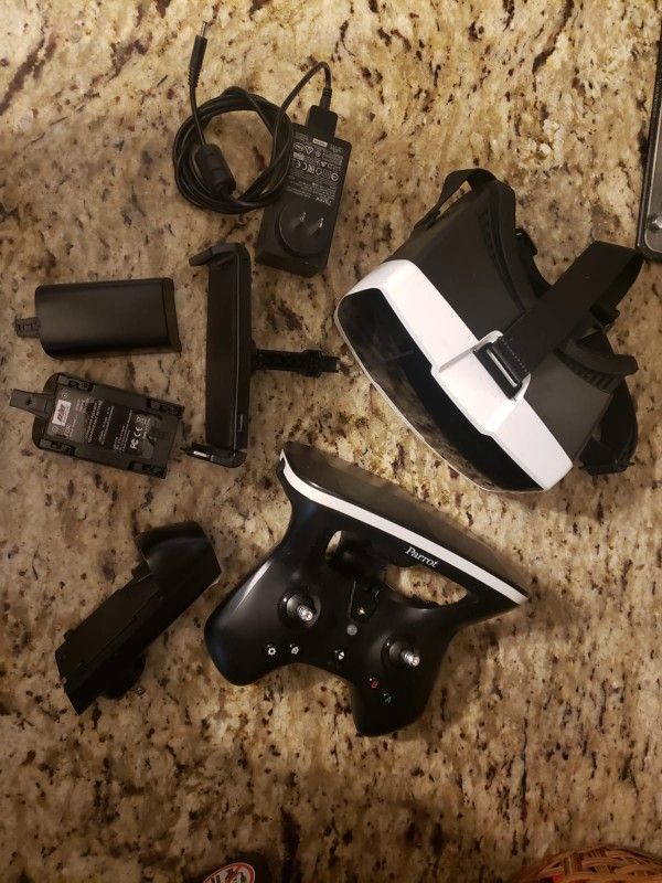 VR And Controller With Batteries For Parrot Drone