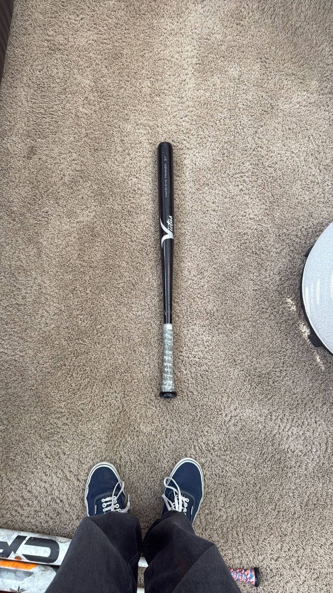 Victus Hand Eye Trainer 31 Inch