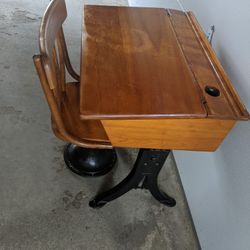 Antique Kenney Bros, Cast Iron Wooden School Desk / Chair 1(contact info removed)