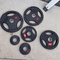 Rubber Olympic Plates