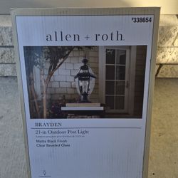 Allen + Roth Brayden 21-in Outdoor Post Light -BRAND NEW 