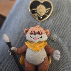 Star wars frigate and pen