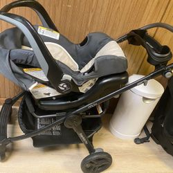 2 Piece Carseat/ Stroller and Carseat