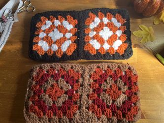 Crocheted Wallet
