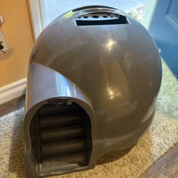 Large Dome-Shaped Covered Cat Litter Box with Built-In Filter Compartment and Ramp Entrance - Dark Gray