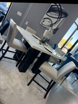 🇺🇸 ✨️ Dining Table Chair Sets! Furniture Sectionals, Queen Bedrooms Avail