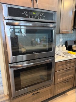 Frigidaire 30 inch Double Electric Wall Oven Self-cleaning