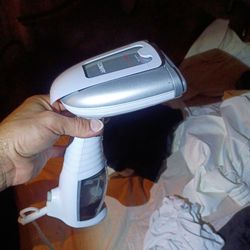 Conair hand held fabric steamer
