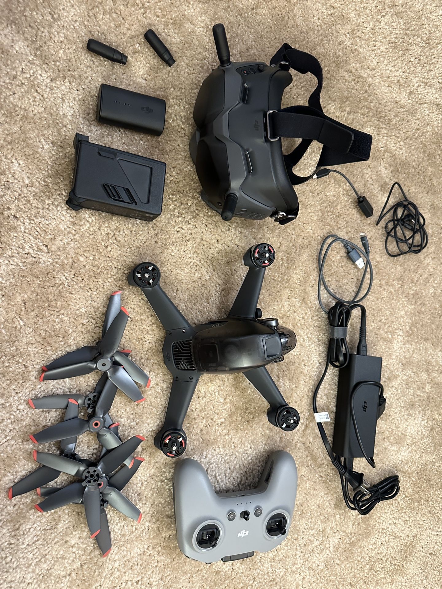 DJI - FPV Combo Drone with Remote Control and Goggles + Case