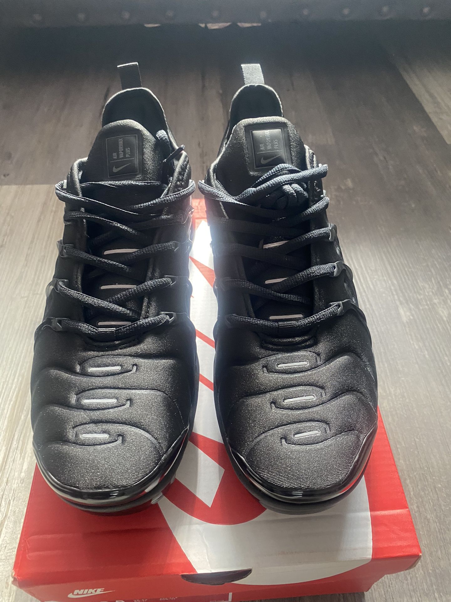 Nike Air Vapor Max Plus