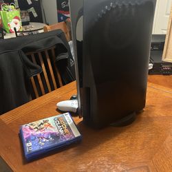 Ps5 With 1 Controller And 2 Games