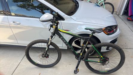 Carrera Vulcan Mountain Bike Large