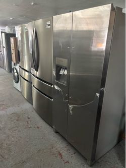Frigidaire - 33 in. Wide 22.3 Cu. Ft. Side-by-Side Refrigerator - Stainless Steel Model: FRSS2323AS