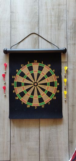 Magnetic Dart Board