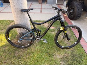 2016 27.5 Giant Trance